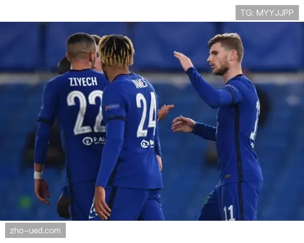 马赫迪·卡马拉梅开二度助雷恩客场轻松取胜